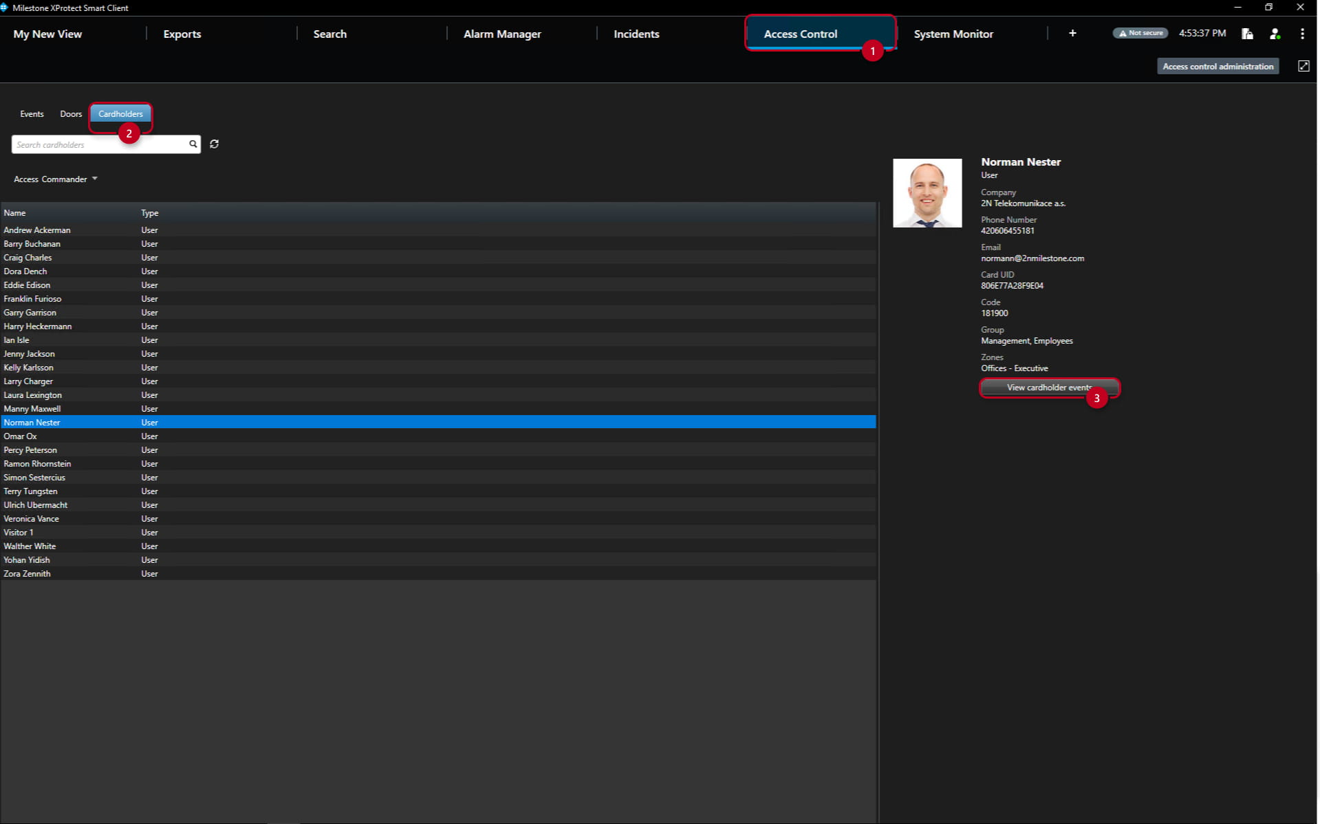 Cardholders in Smart Client